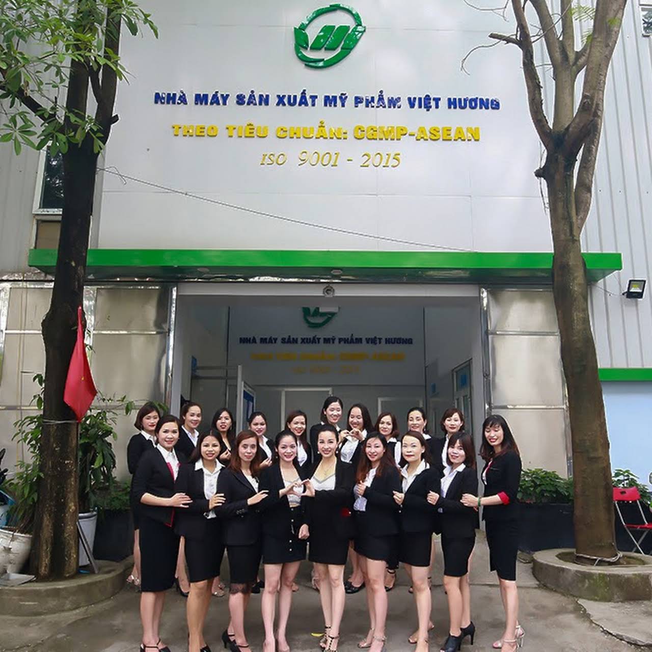 Việt Hương Cosmetics ảnh 2