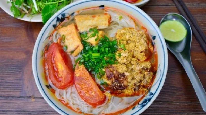 Bún riêu cá Trường Sa ảnh 1