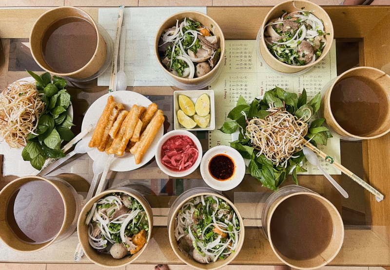 Bún bò Huế O Hà ảnh 1