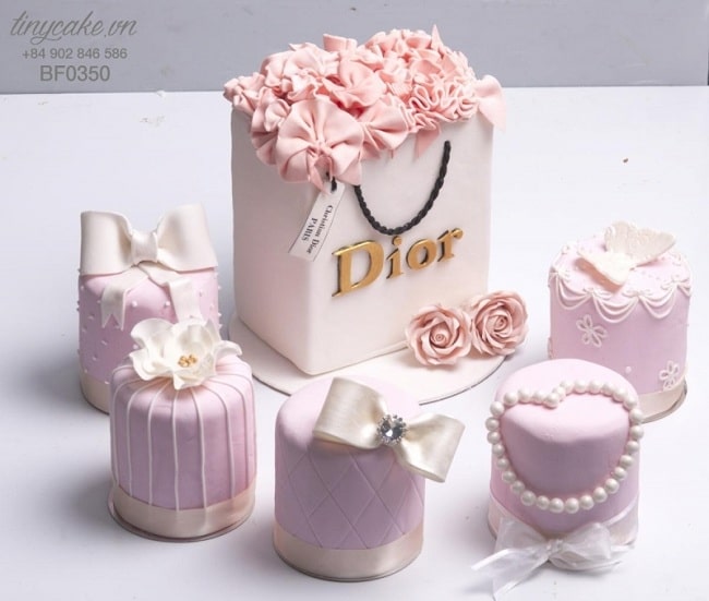 Tiny Pretty Cake ảnh 1