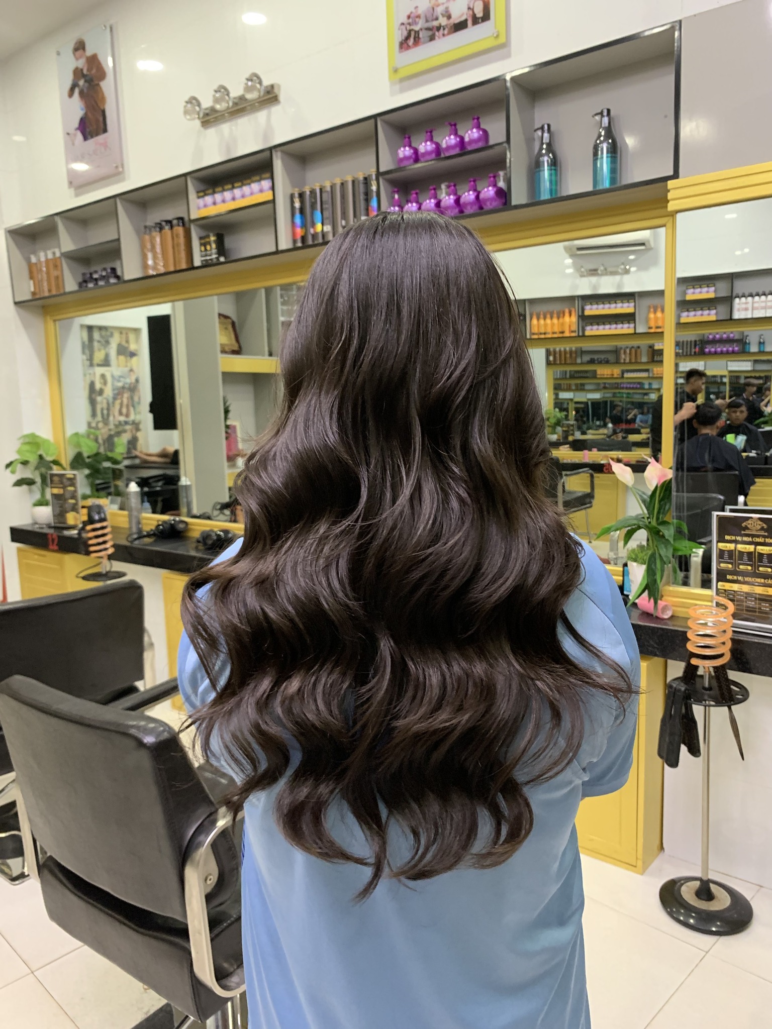 Cây Kéo Vàng Hairteen Hùng ảnh 1