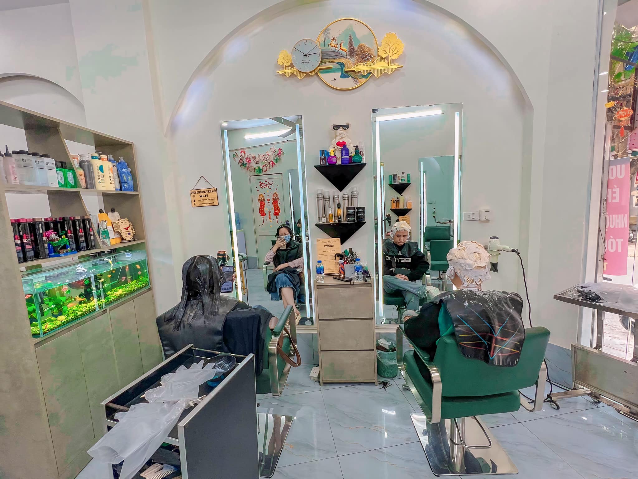 Long Nguyễn HairSalon ảnh 1