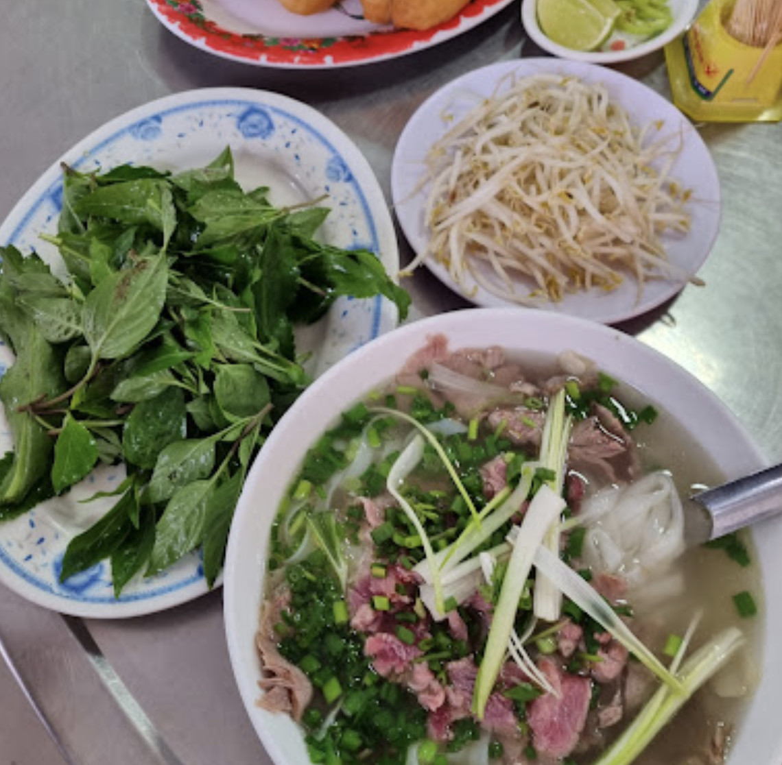 Phở Hoàng Dung 116 Bà Triệu ảnh 1