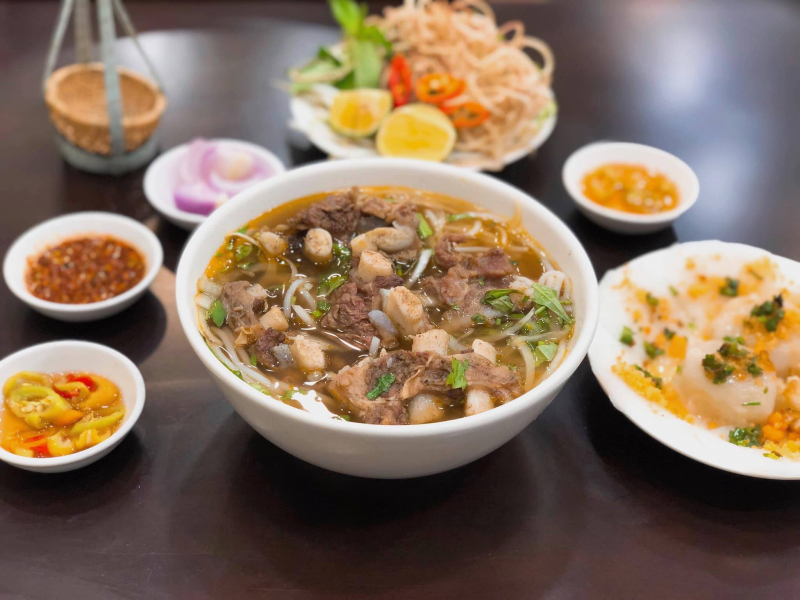 Bún Bò Huế Cô Hà - Bà Hạt ảnh 1