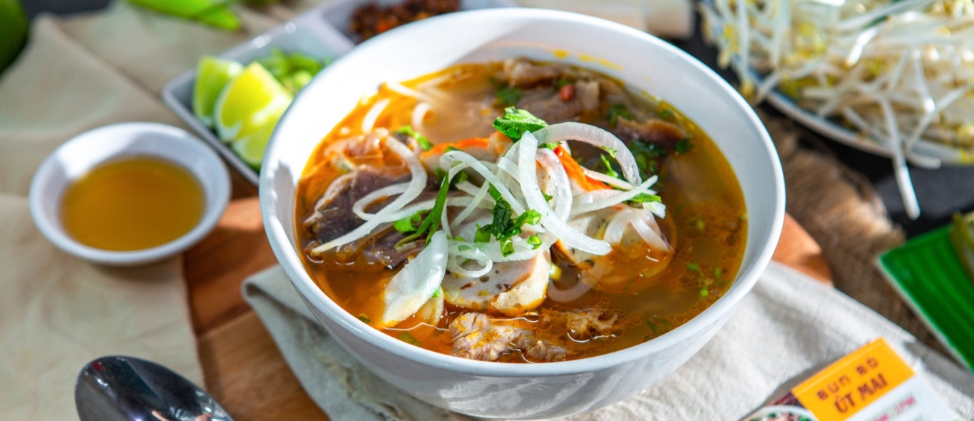 Bún Bò Huế Út Mai ảnh 2