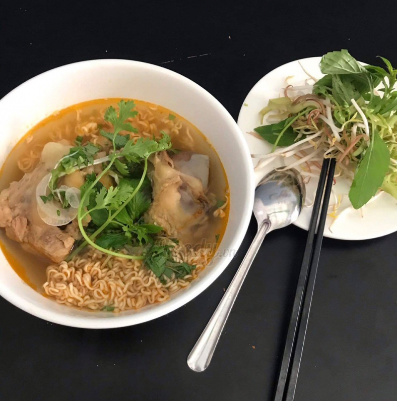 Bún bò Gốc Huế - Nguyễn Biểu ảnh 2