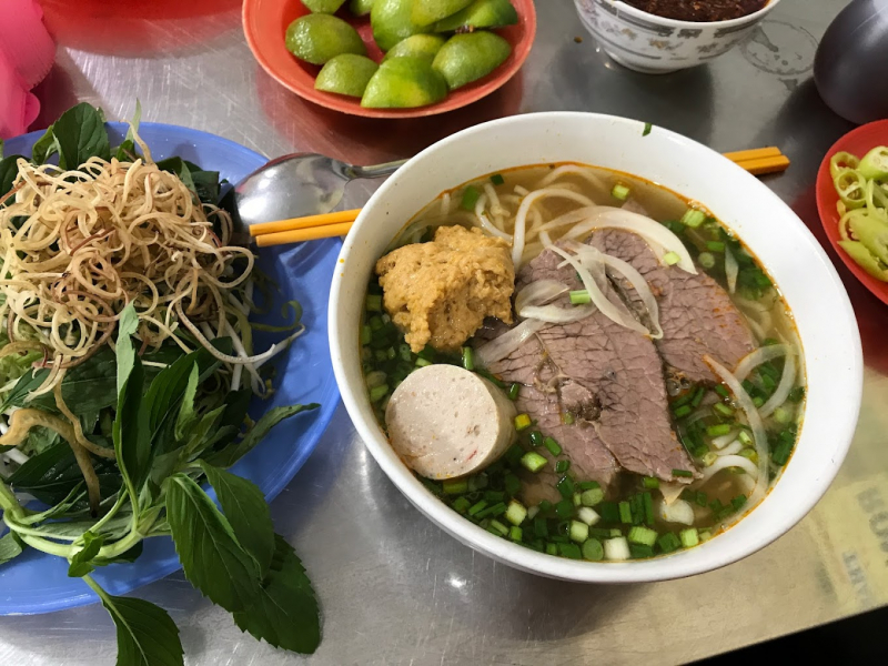 Bún bò Huế - O Sửu ảnh 2