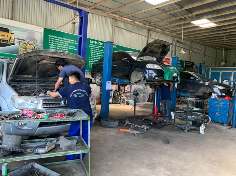 Garage Ô tô Bảo Khoa ảnh 1