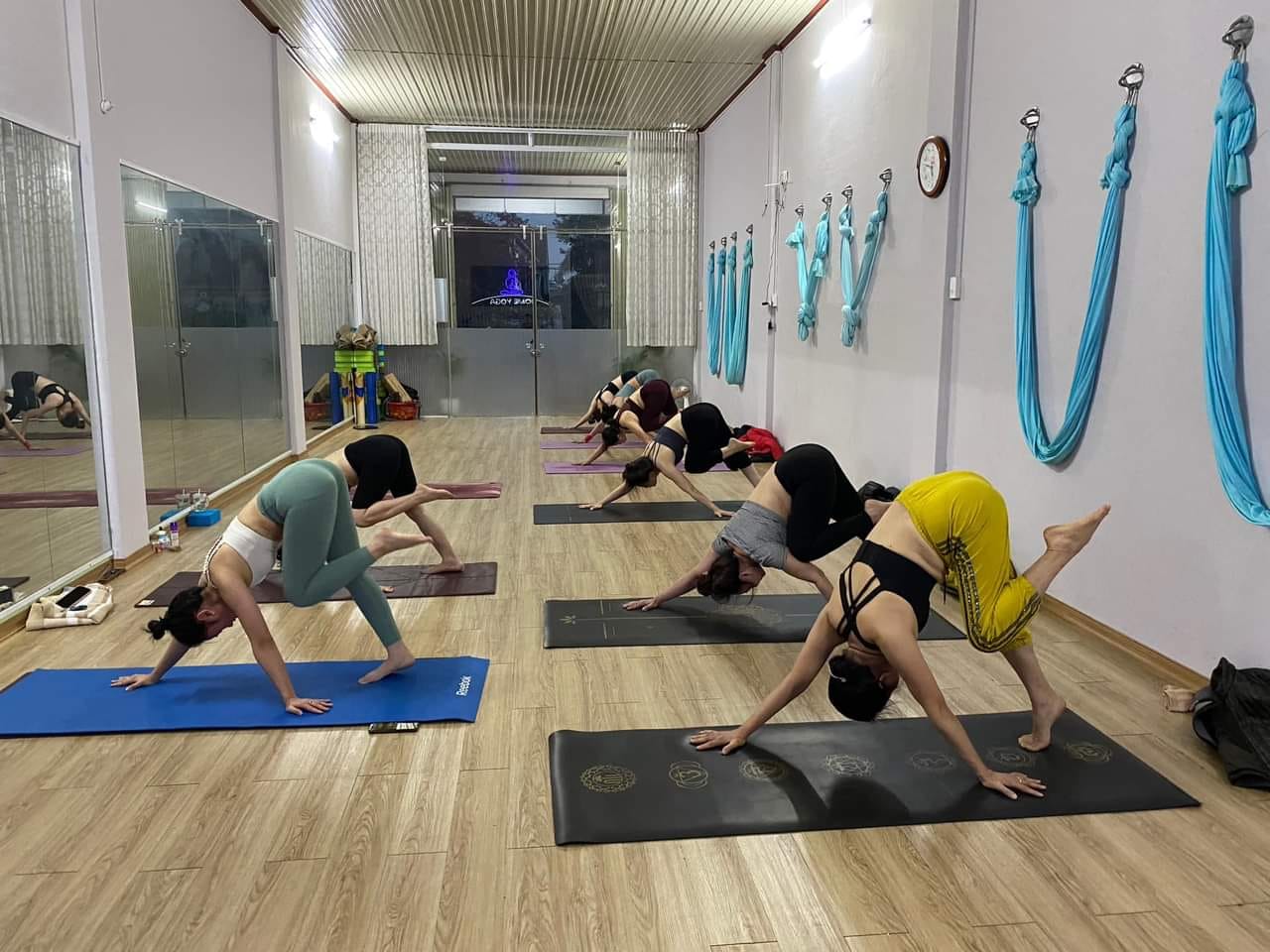 Home Yoga ảnh 1