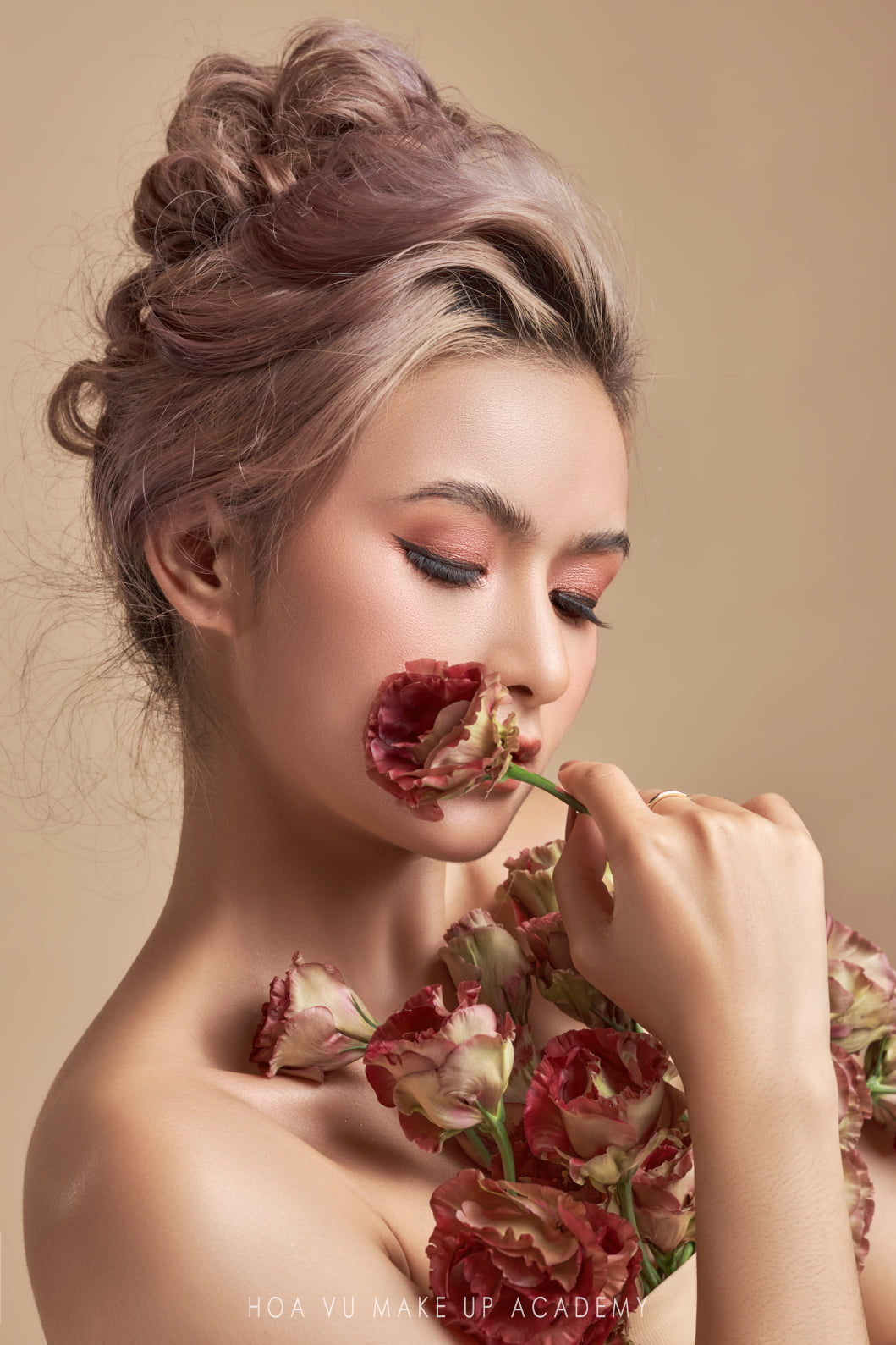 Hoa Vũ Makeup Academy ảnh 1