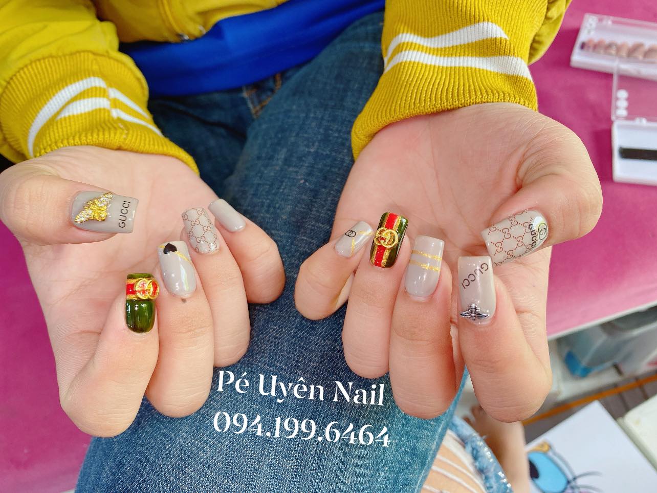 Nail Pé Uyên ảnh 1