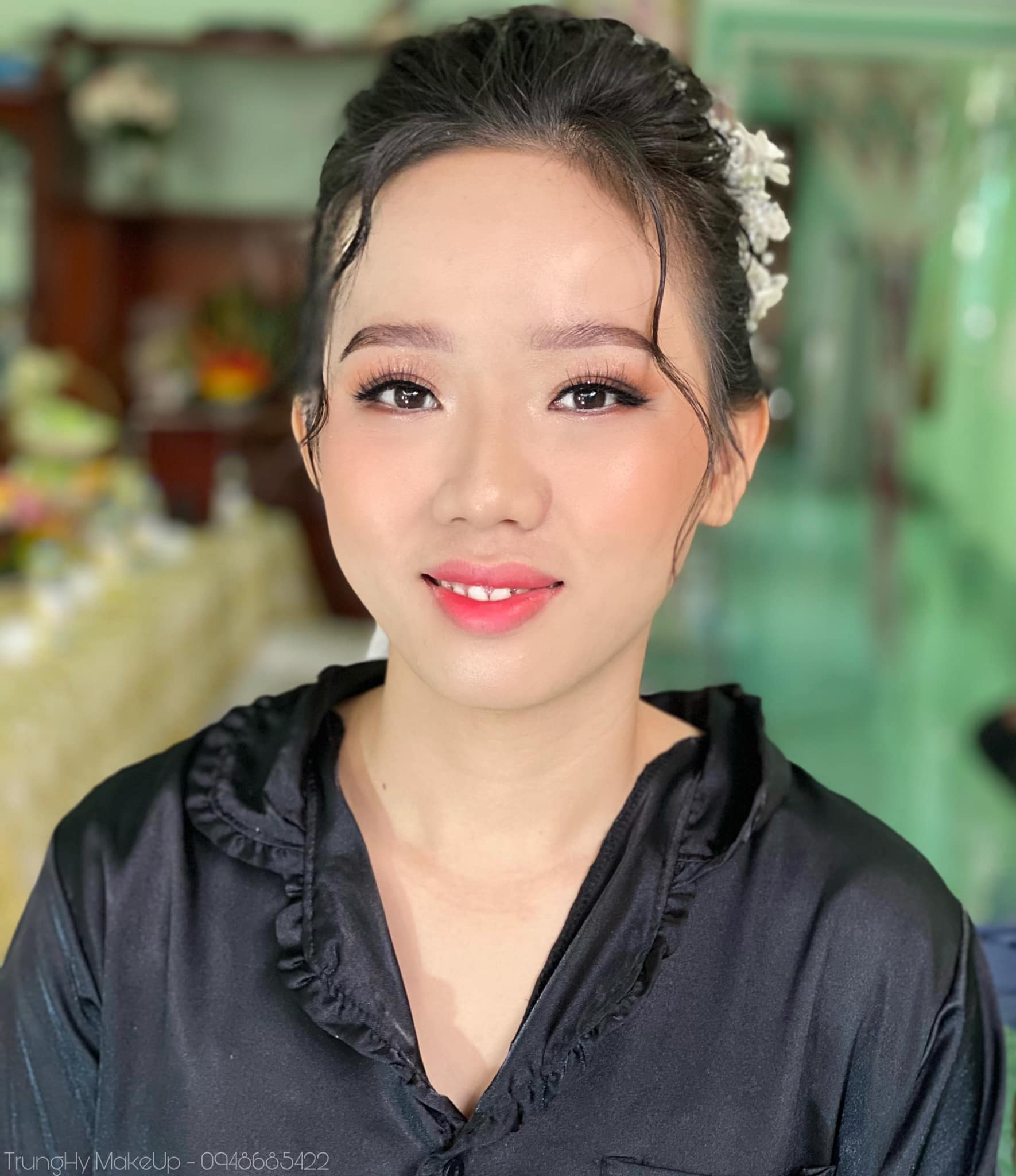 Nguyễn Trung Hy makeup ảnh 2
