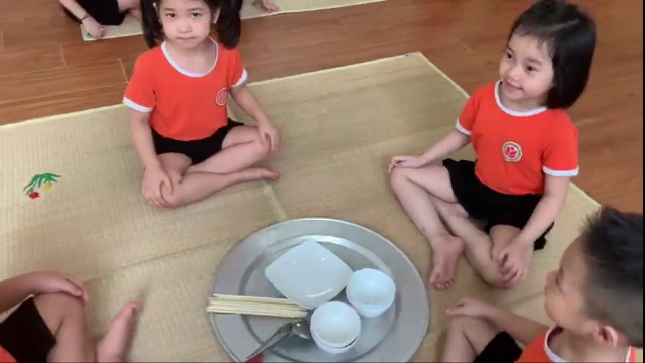 Ngồi ngay ngắn ảnh 1