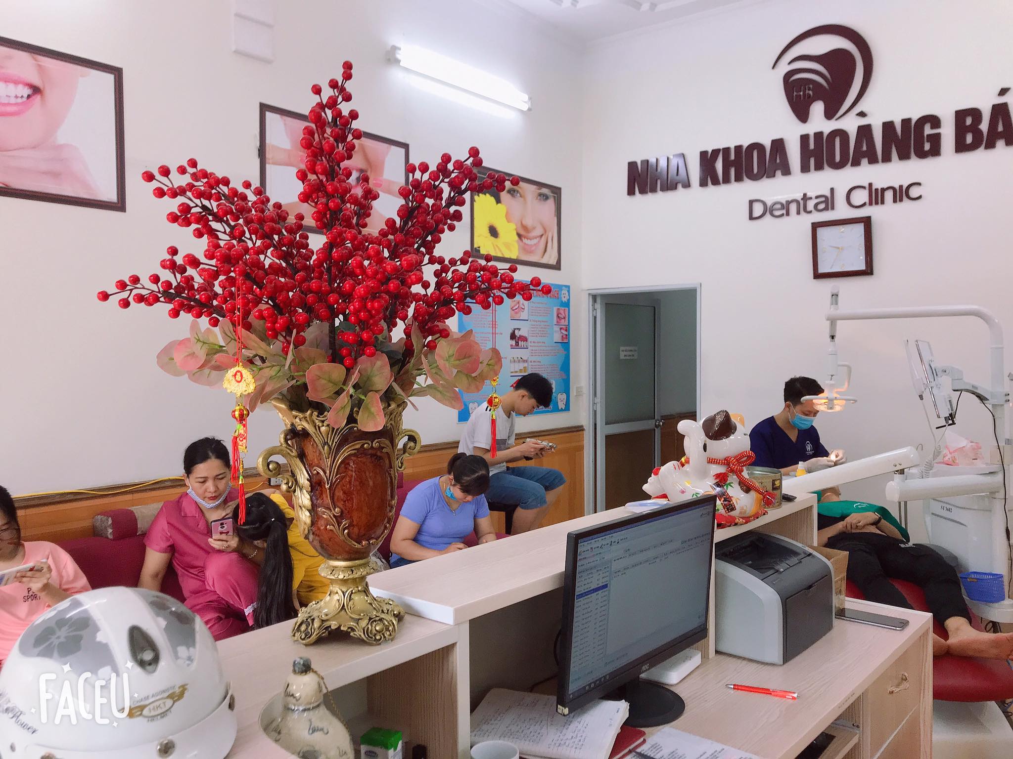 Nha Khoa Hoàng Bách ảnh 2