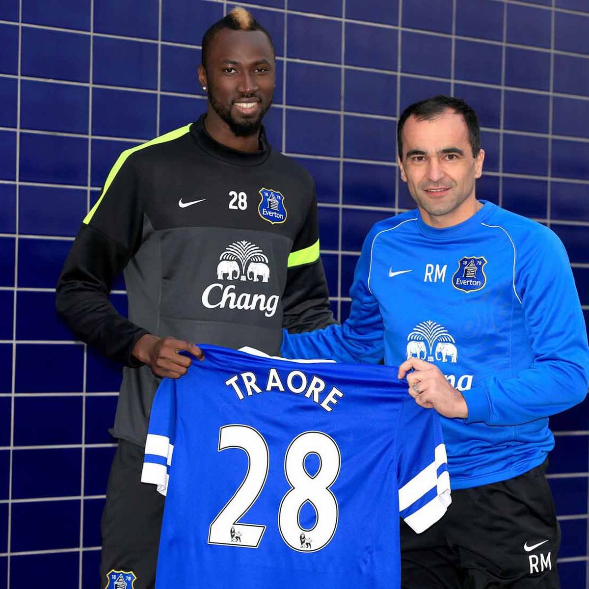 Traore từng khoác áo Everton ảnh 1