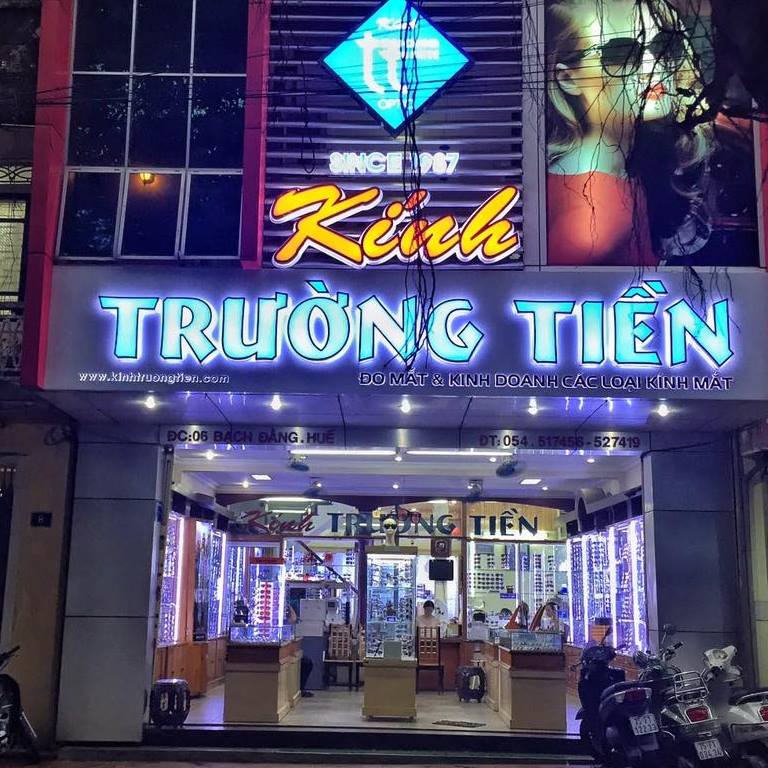 Kính Trường Tiền - 06 Bạch Đằng, Huế ảnh 1