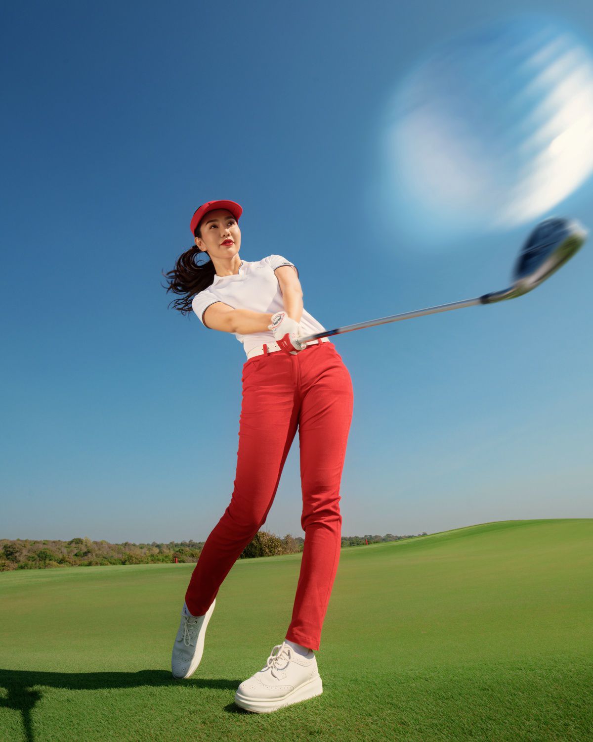 Hải Anh xinh đẹp, tràn đầy năng lượng cộng thêm đam mê mãnh liệt với Golf ảnh 1