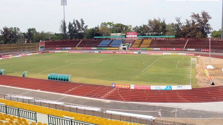 Sân vận động Cần Thơ được xem là sân vận động có sức chứa lớn nhất Việt Nam ảnh 1