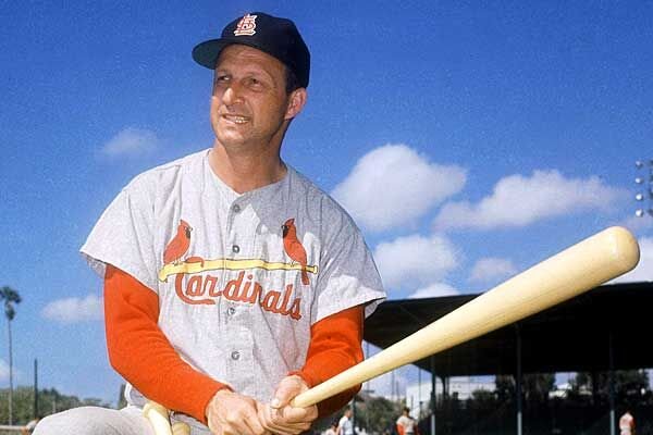 Stan Musial đã trở thành nhà vô địch đánh bóng NL bảy lần và nhà vô địch NL RBI hai lần ảnh 1