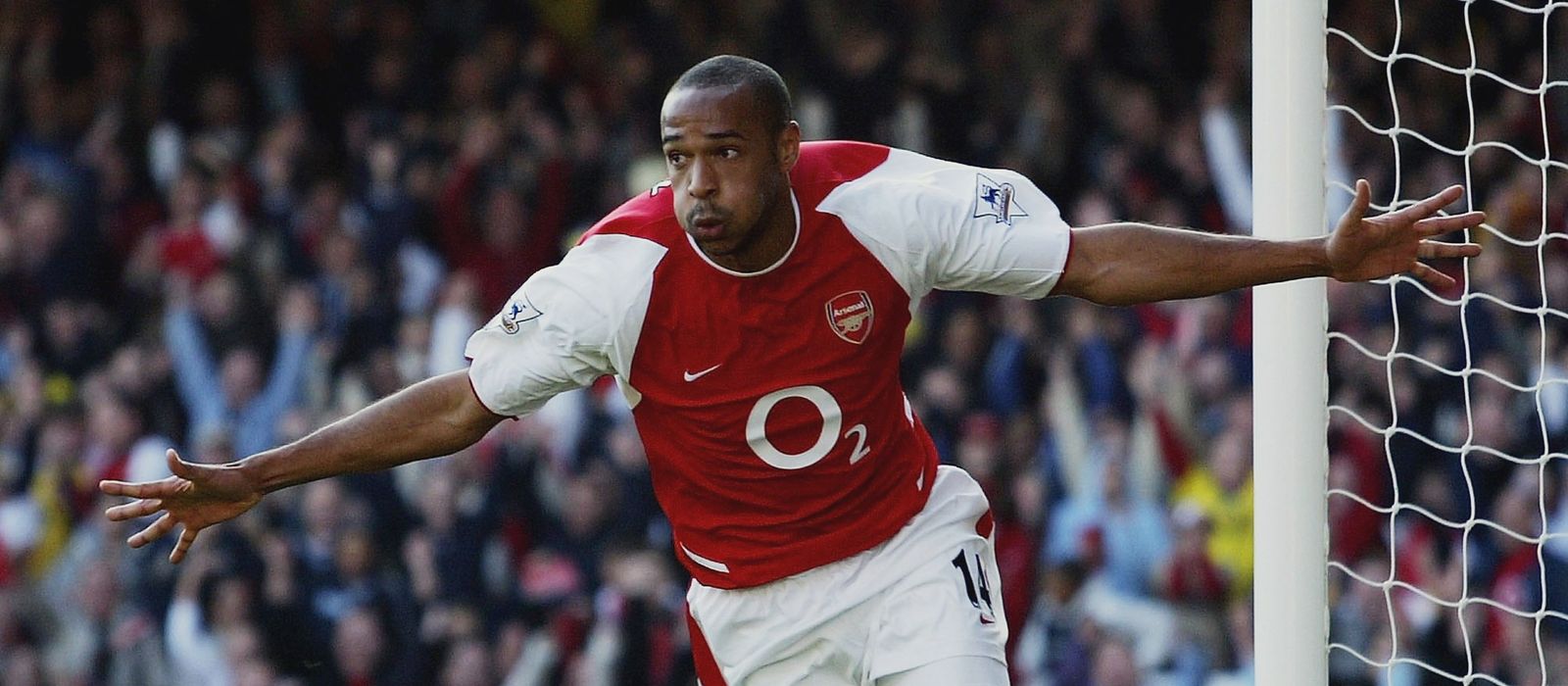Thierry Henry là một tiền đạo xuât sắc của Arsenal ảnh 1