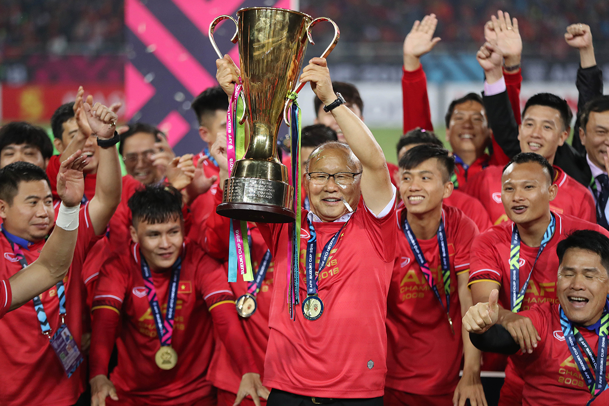 10 năm sau đó, Việt Nam được nâng cao chiếc cúp vô địch lần thứ 2 ảnh 2