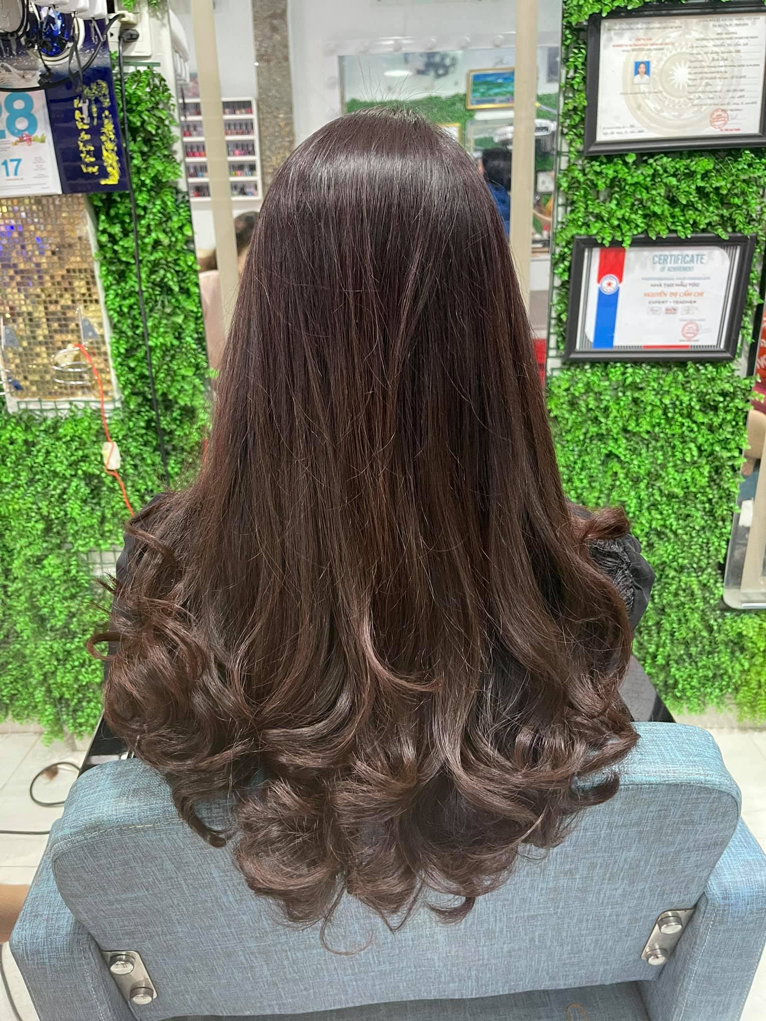 Salon Tóc Cẩm Chi ảnh 1