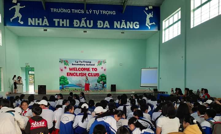 THCS Lý Tự Trọng ảnh 1