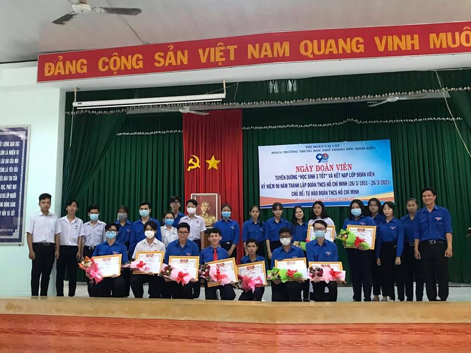 THPT Đốc Binh Kiều ảnh 1