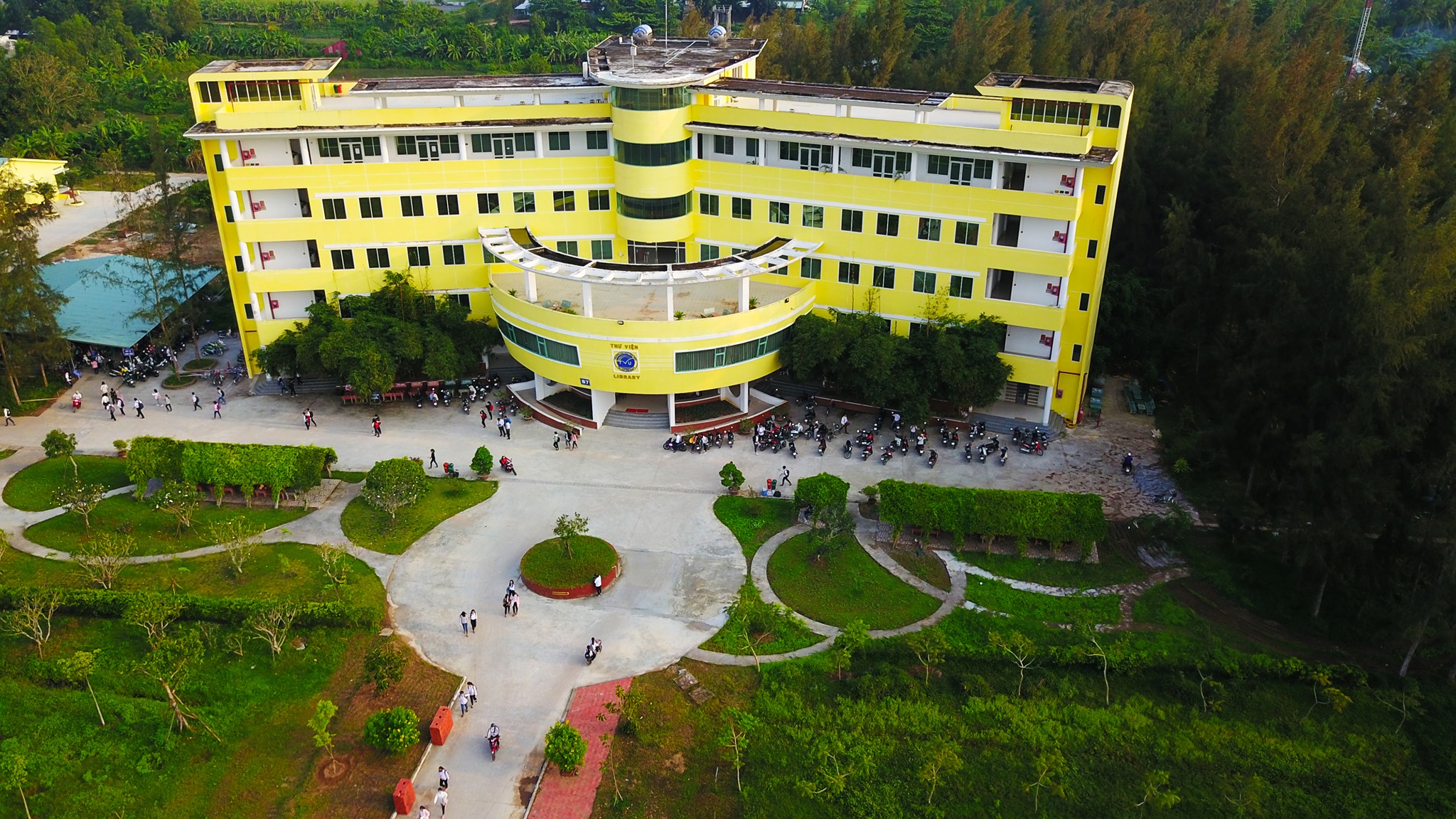 Trường Đại Học Trà Vinh ảnh 2