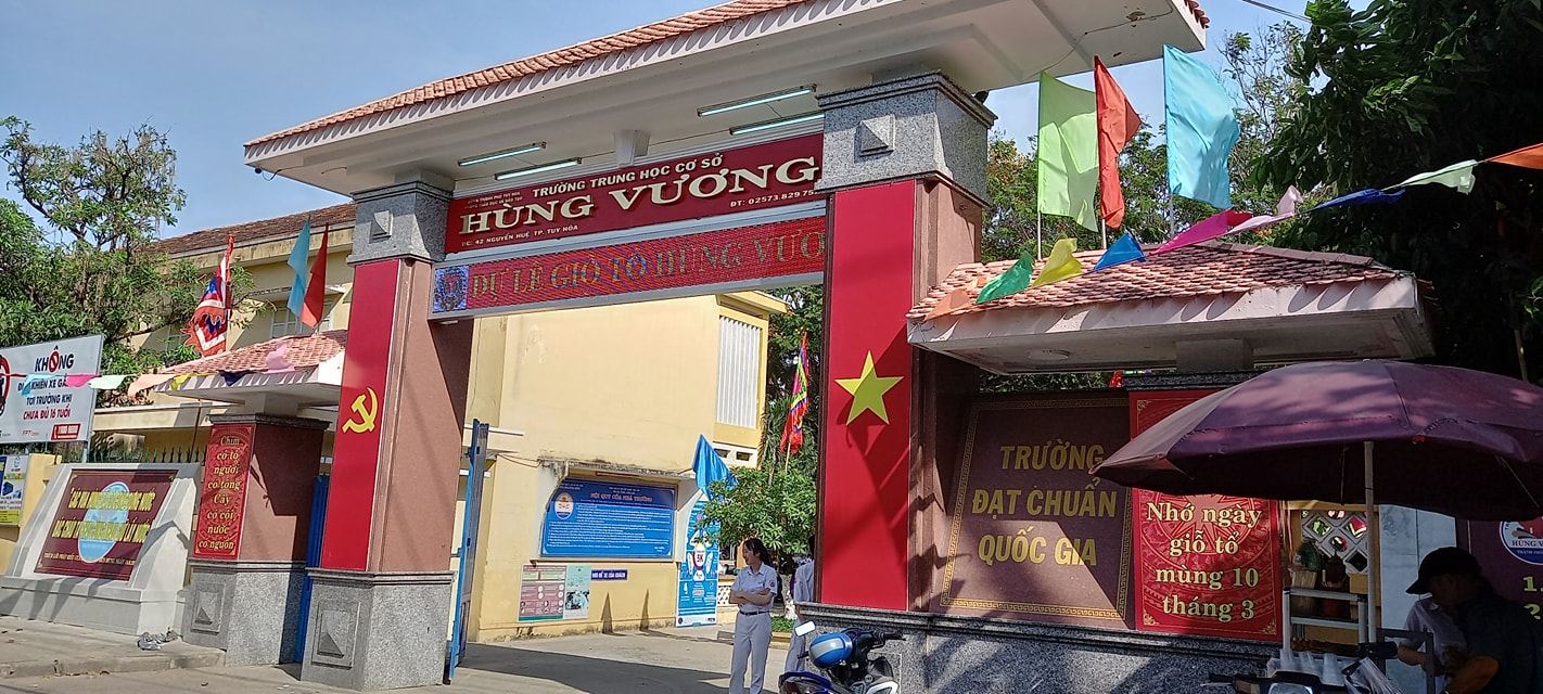 Trường THCS Hùng Vương ảnh 1