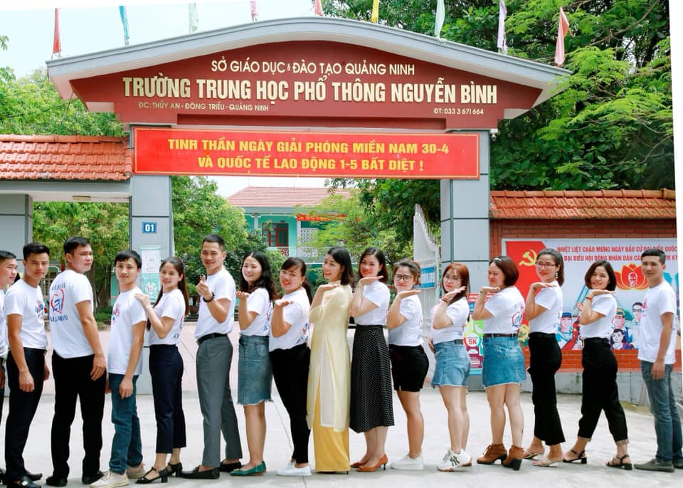 Trường THPT Nguyễn Bình - Quảng Ninh ảnh 2