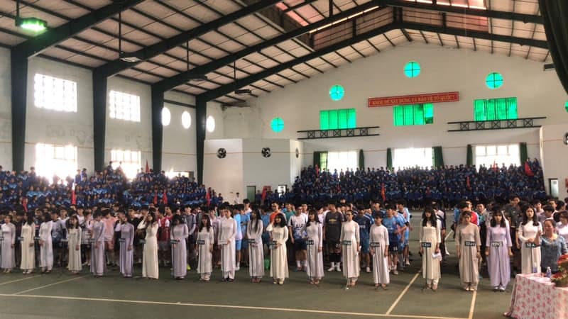 Trường THPT Nguyễn Du ảnh 1