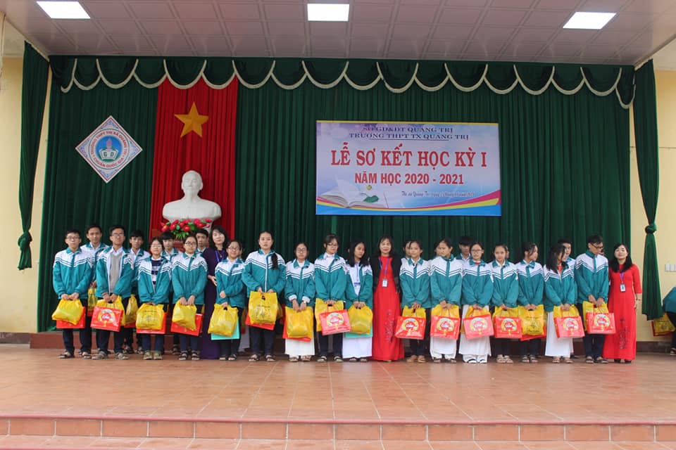 Trường THPT Thị xã Quảng Trị ảnh 1