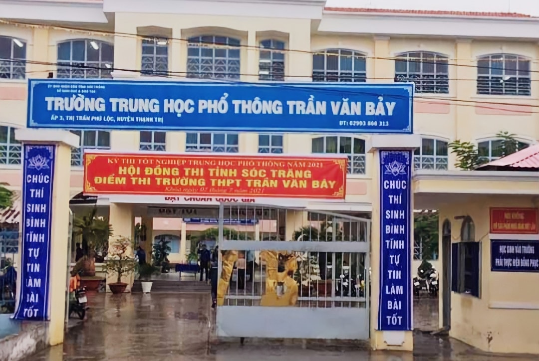 Trường THPT Trần Văn Bảy ảnh 1