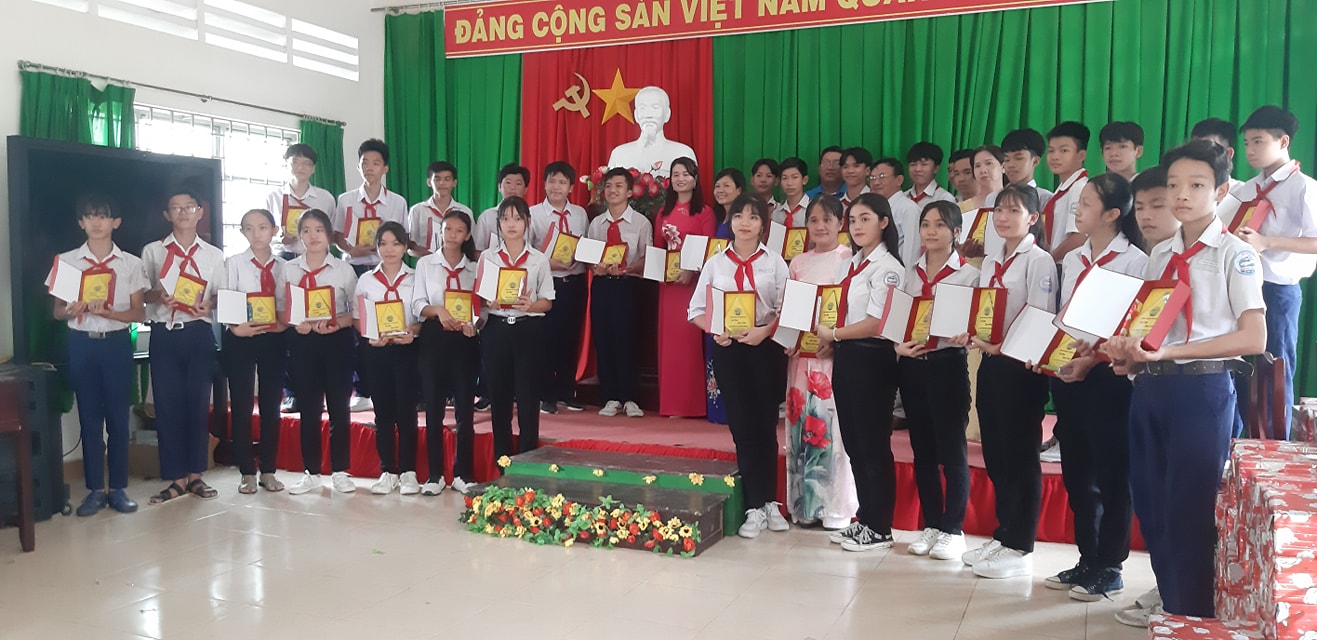 Trường Thcs Hoàng Lam ảnh 1