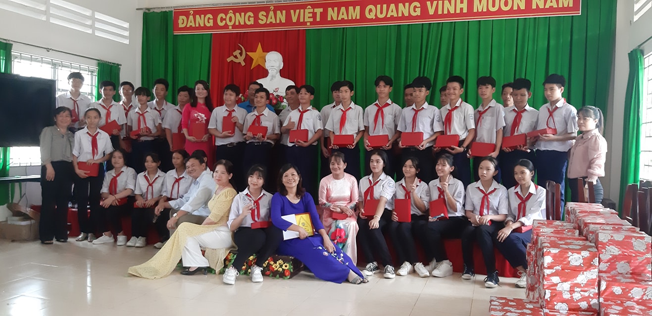 Trường Thcs Hoàng Lam ảnh 2