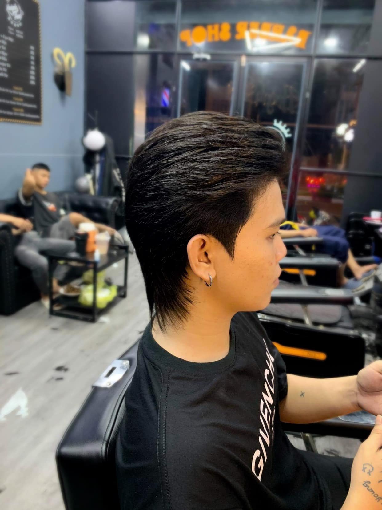 BarberShop Huỳnh Huy ảnh 1
