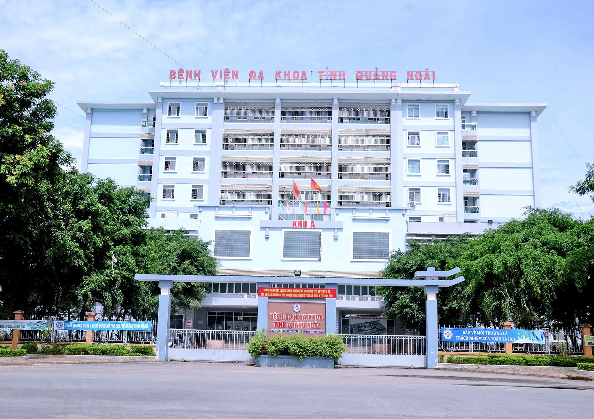 Bệnh viện đa khoa tỉnh Quảng Ngãi ảnh 1