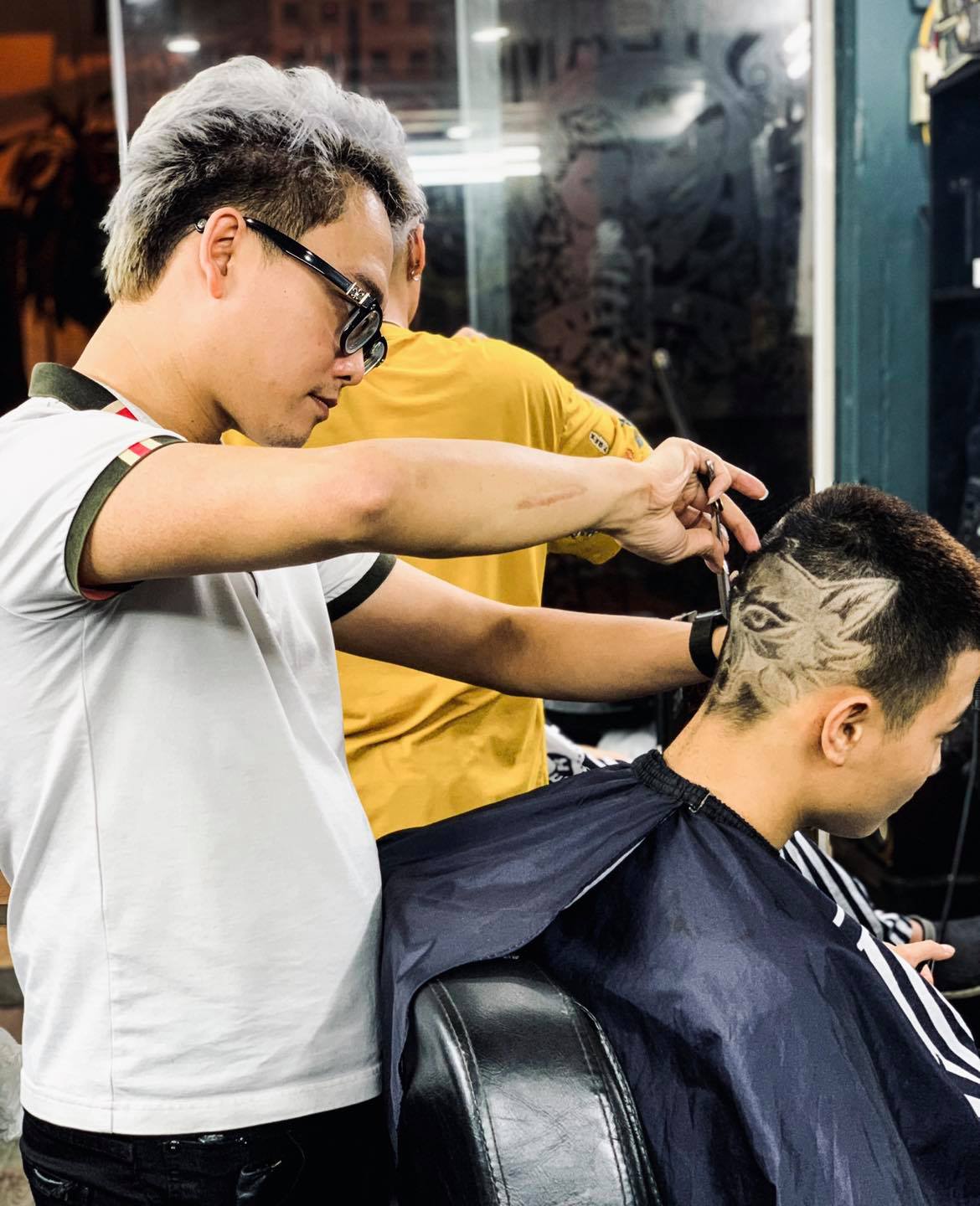 Cắt tóc ngắn nam đẹp ở Hà Đông giá bình dân chất lượng salon