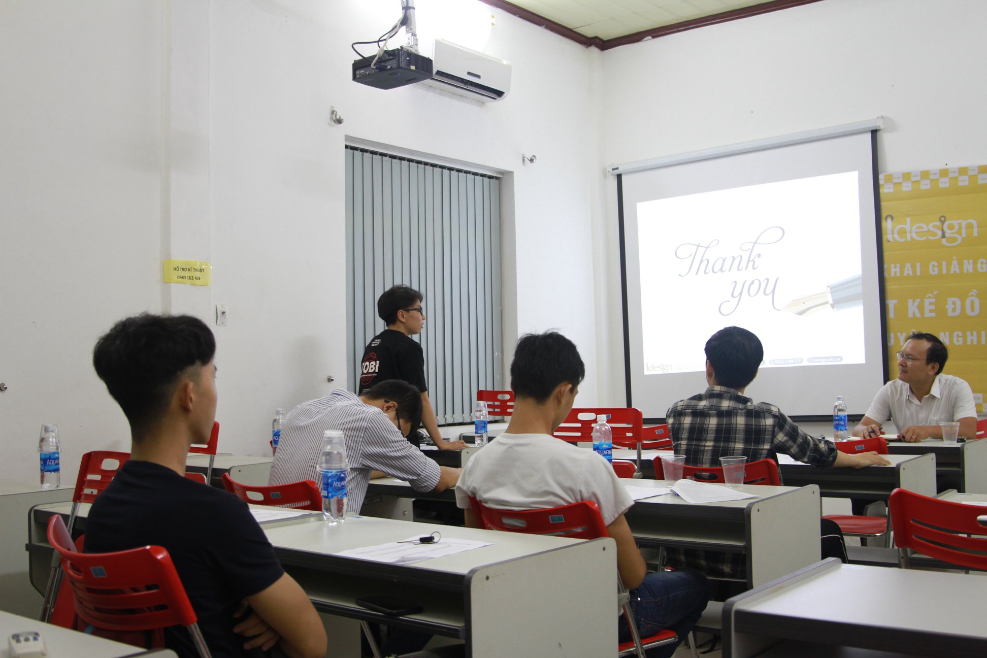IDesign - Trung tâm đào tạo thiết kế chuyên nghiệp ảnh 2