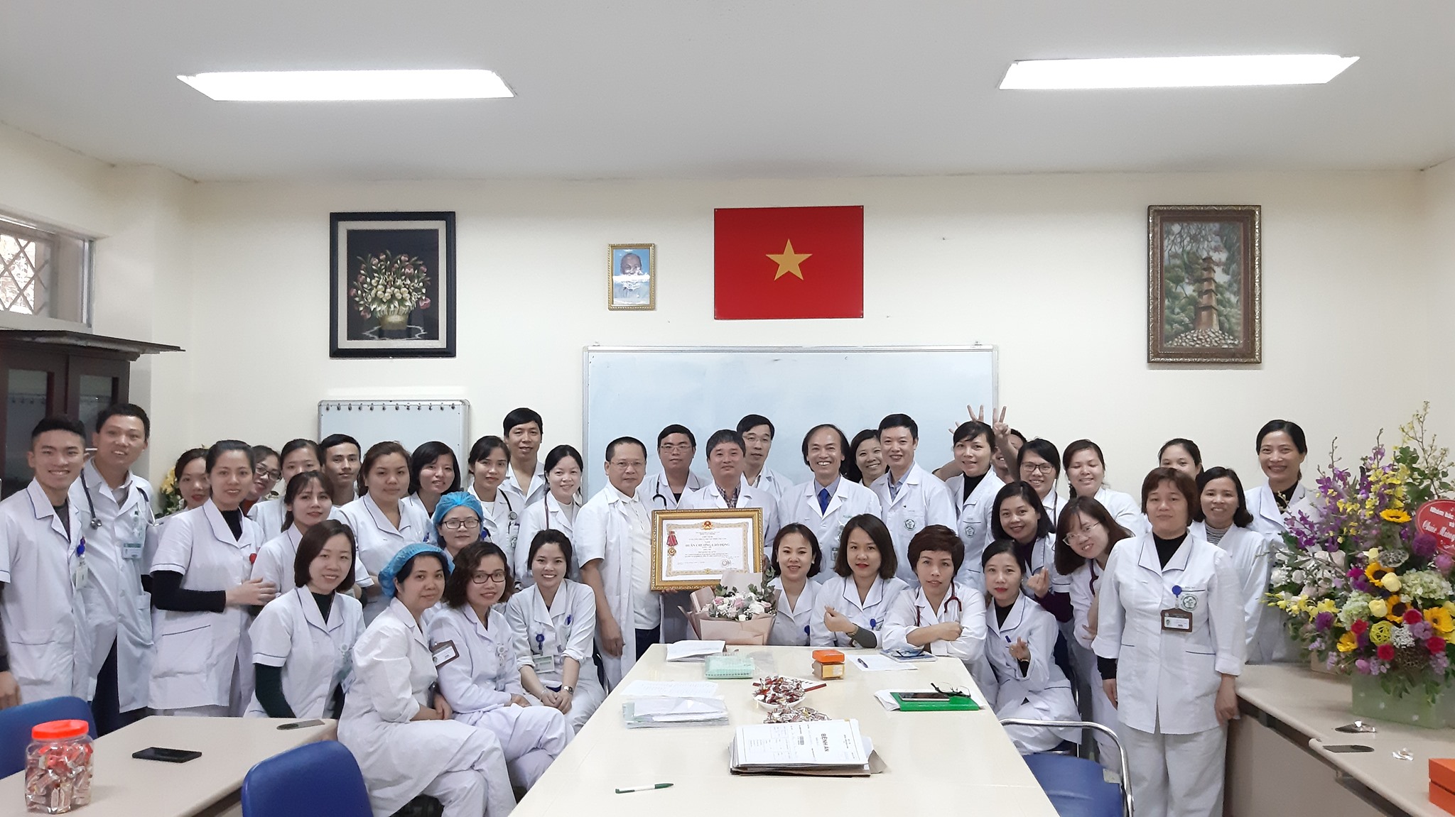 Khoa Nhi – Bệnh viện Bạch Mai ảnh 1