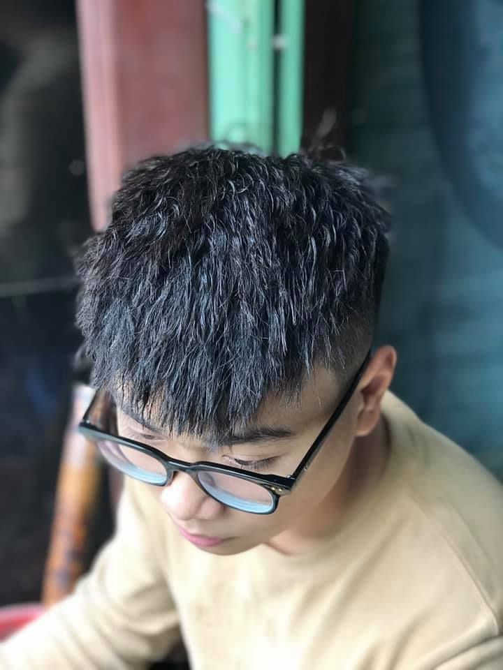 Top 11 Tiệm cắt tóc nam đẹp và chất lượng nhất Nam Định  Toplistvn