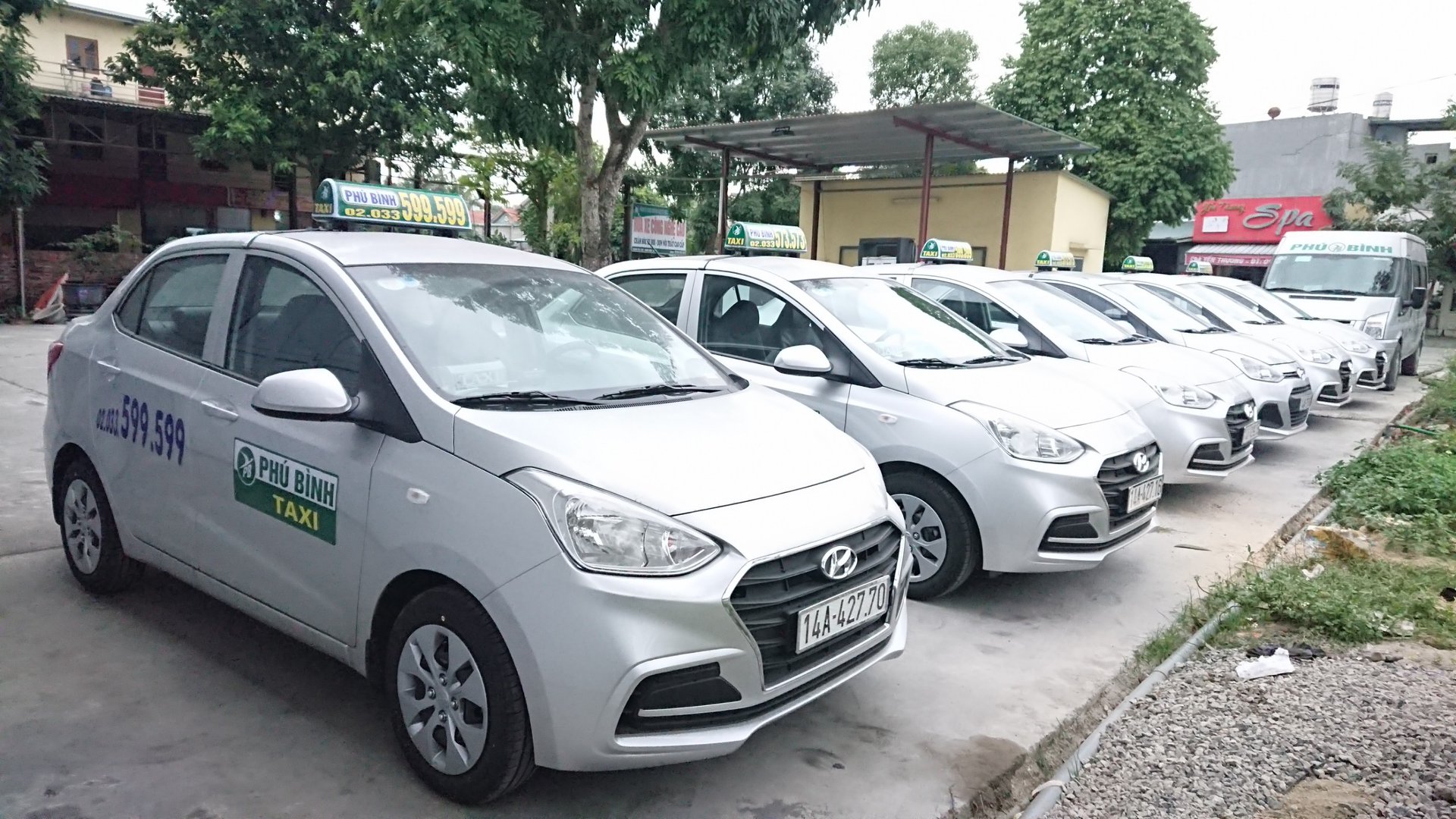 Hãng taxi chuyên nghiệp, giá tốt nhất tại Quảng Ninh