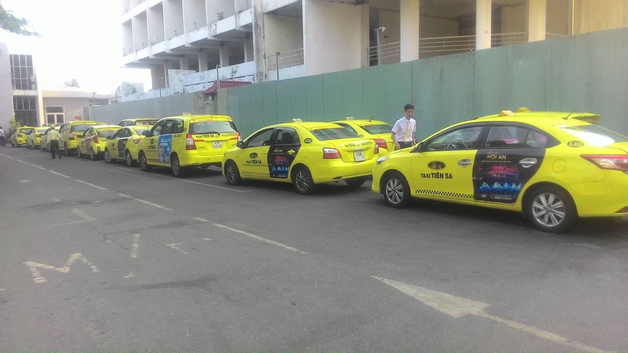 Hãng taxi chuyên nghiệp, giá tốt nhất tại Quảng Bình