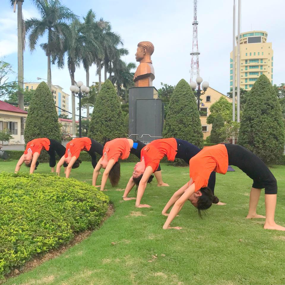 Yoga Hoa Phượng ảnh 2