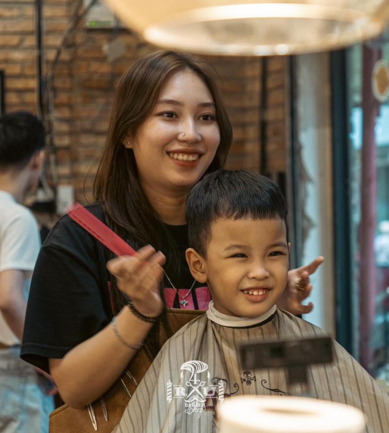 4RAU Barber SHOP – Barber hiện đại cho bé ảnh 1
