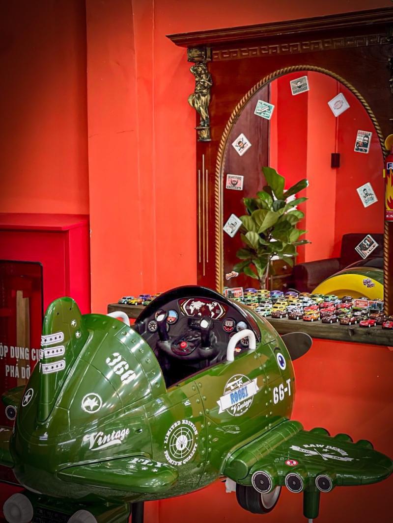 Đông Tây Barbershop ảnh 1