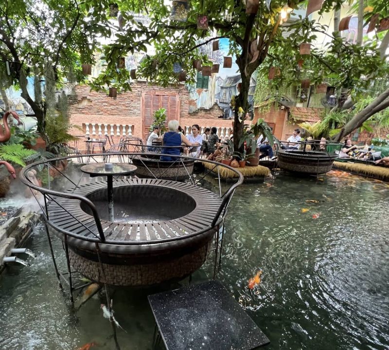 Góc Phố Koi ảnh 2