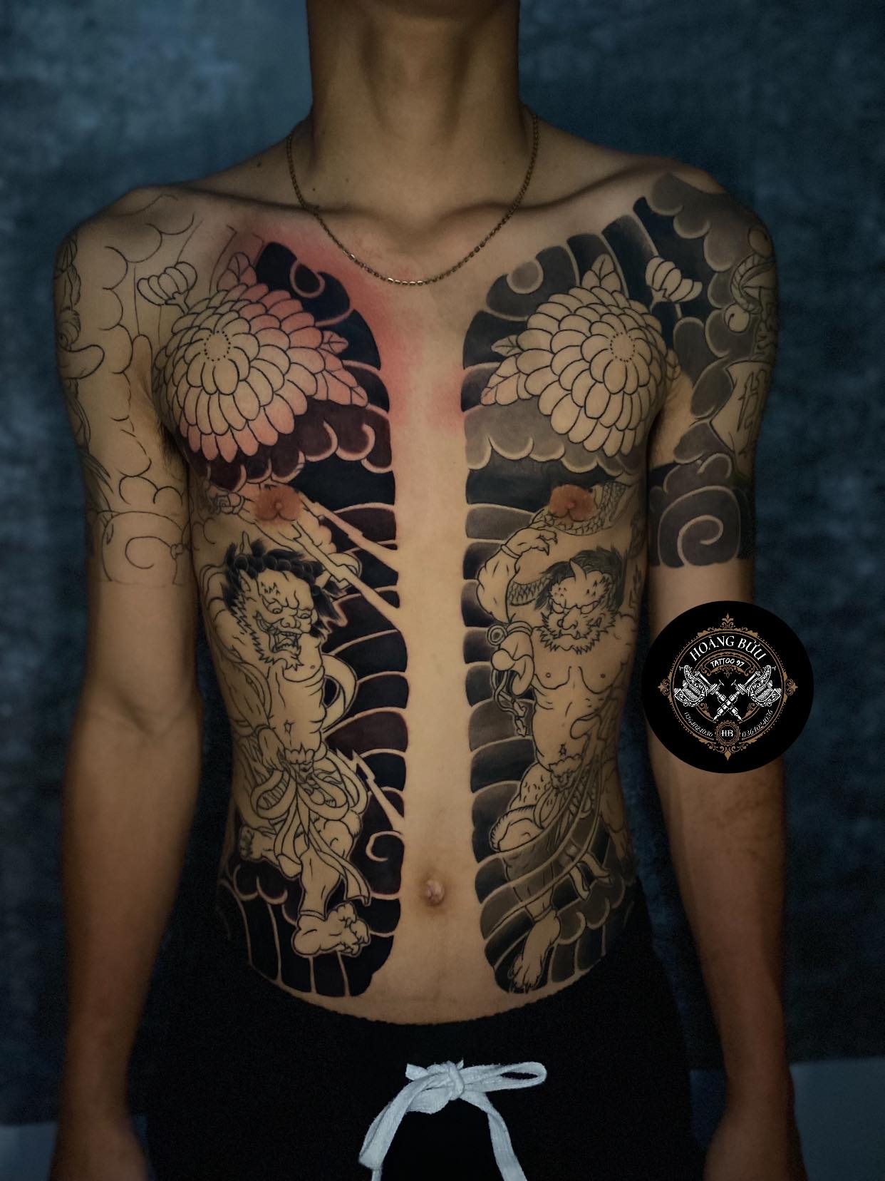 Hoàng Bửu Tattoo ảnh 1