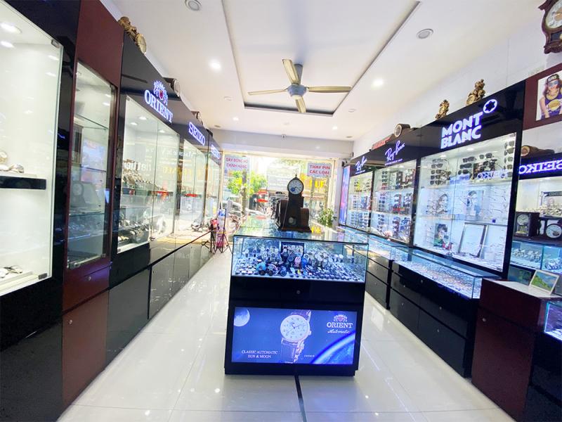 Kính Mắt Hùng Tiến ảnh 2